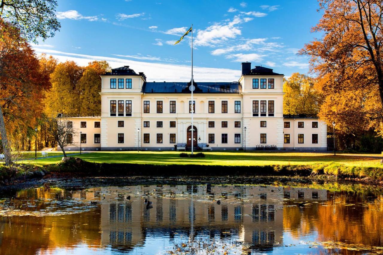 Готель Ranaes Slott Ranas Екстер'єр фото