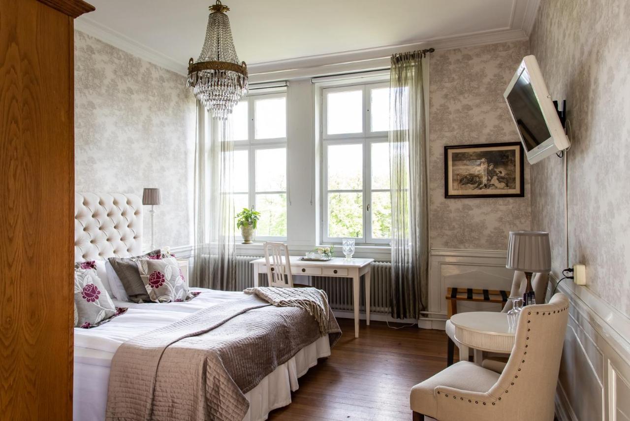 Готель Ranaes Slott Ranas Екстер'єр фото