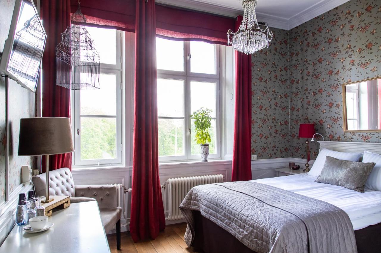 Готель Ranaes Slott Ranas Екстер'єр фото